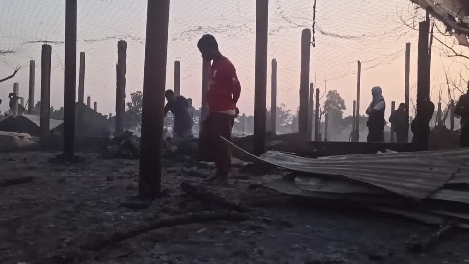 Hỏa hoạn tại Bangladesh khiến 8.000 người rơi vào cảnh màn trời chiếu đất